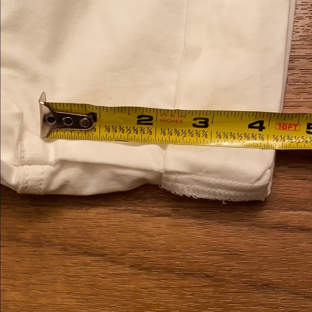 Shorts - Picture 4 of 6